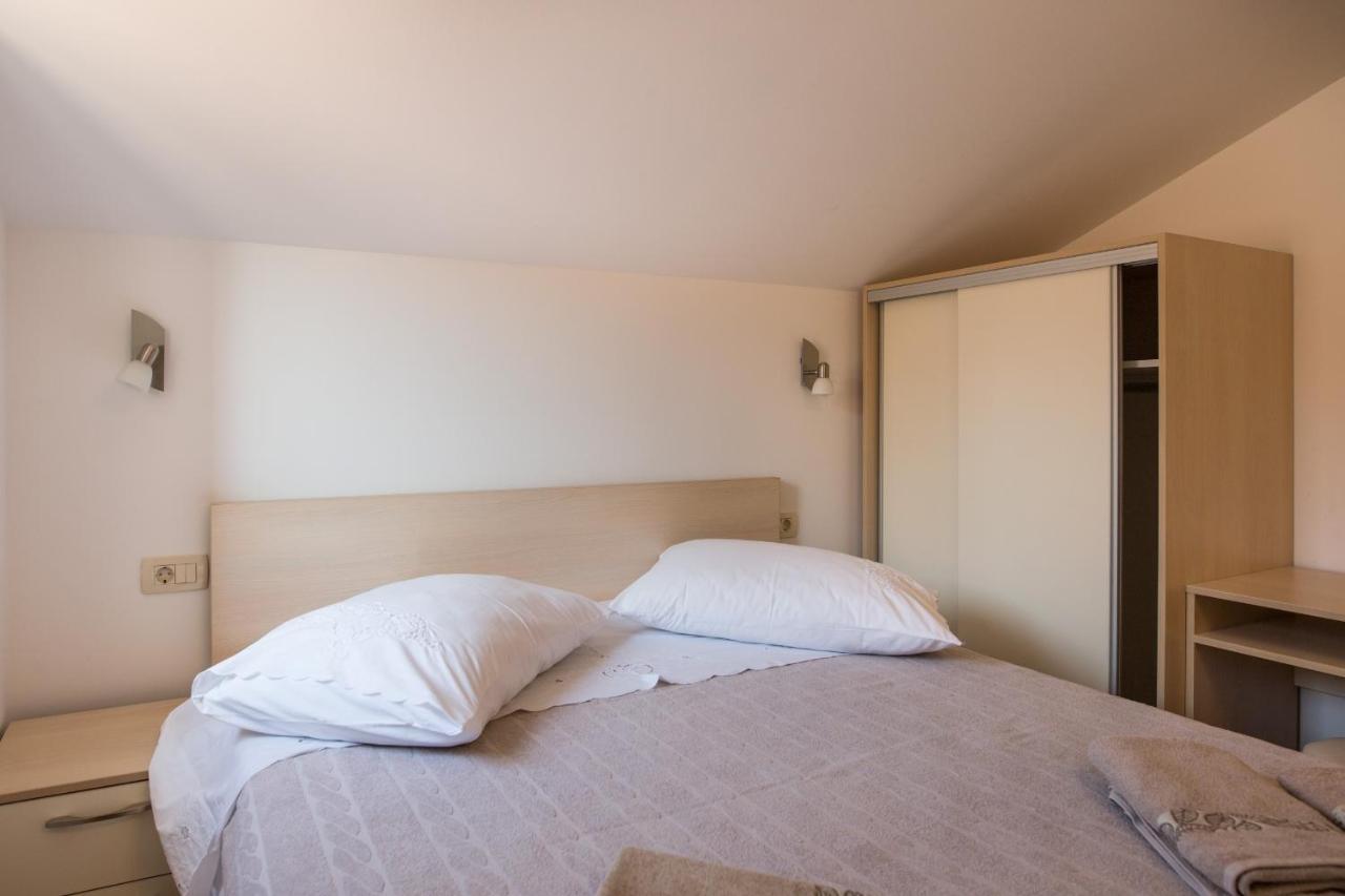 Apartments Sunrise Brist Exterior foto
